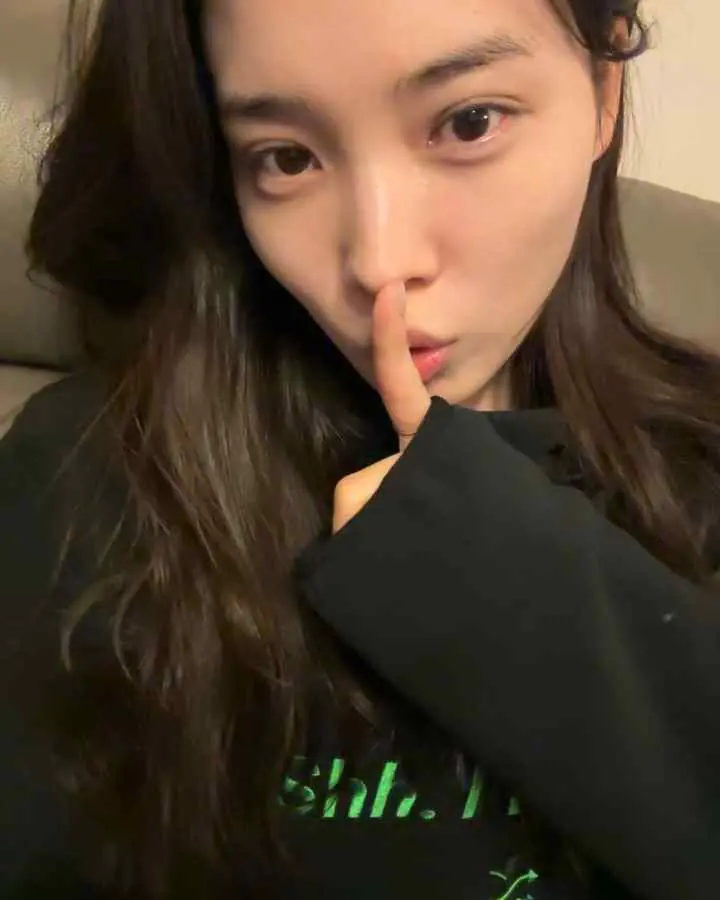 Yoon So Hee - yoon-so-hee-hot-17.webp